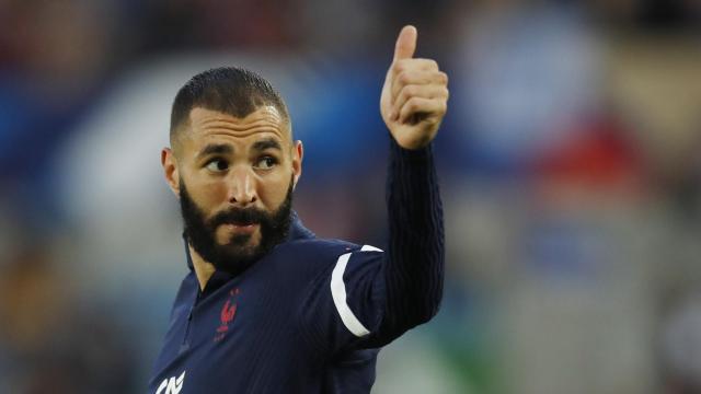 Benzema en un entrenamiento con la selección de Francia