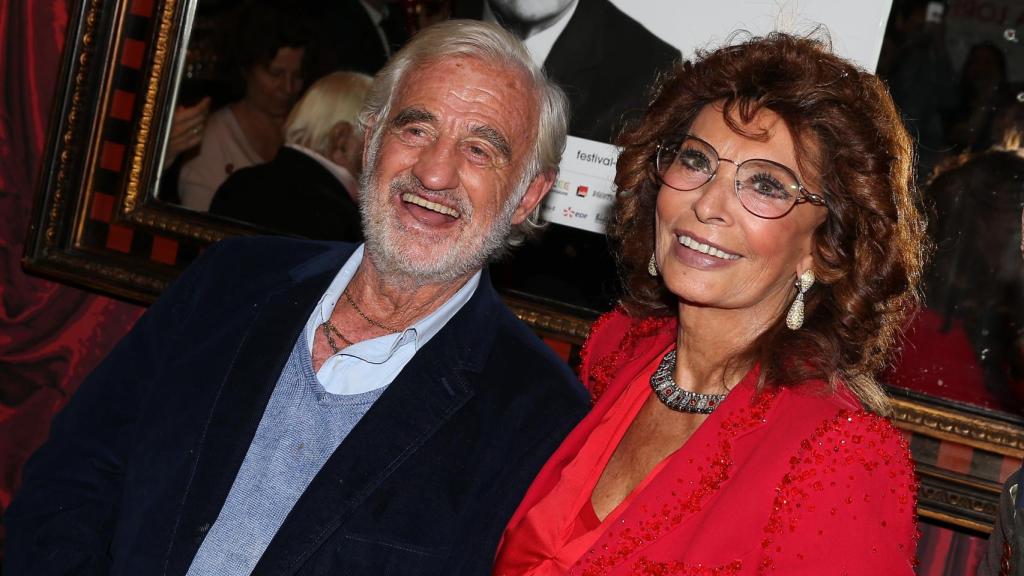Sofia Loren with Jean-Paul Belmondo in a file image dated October 2015.