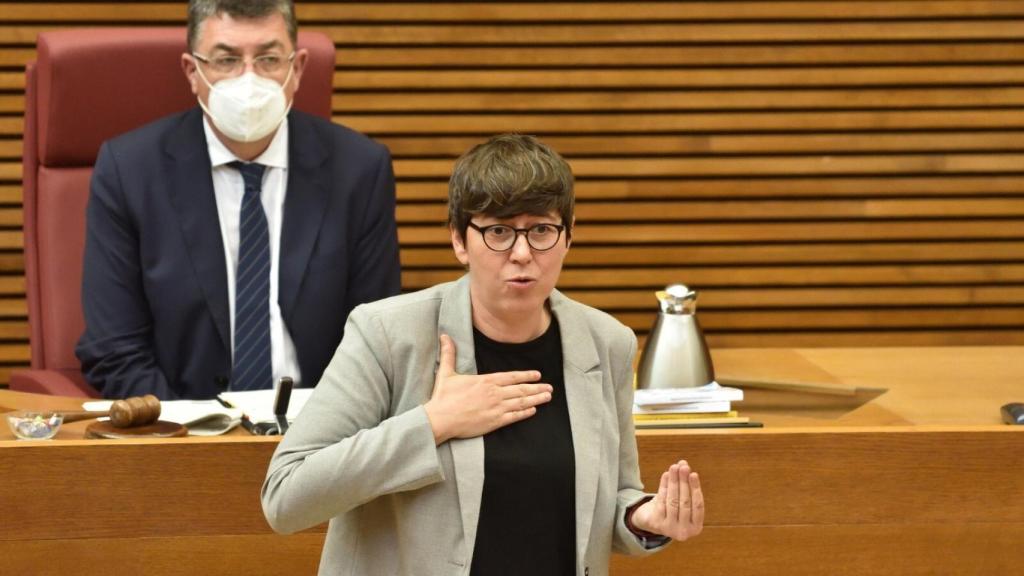 Pilar Lima, en el parlamento valenciano. EE