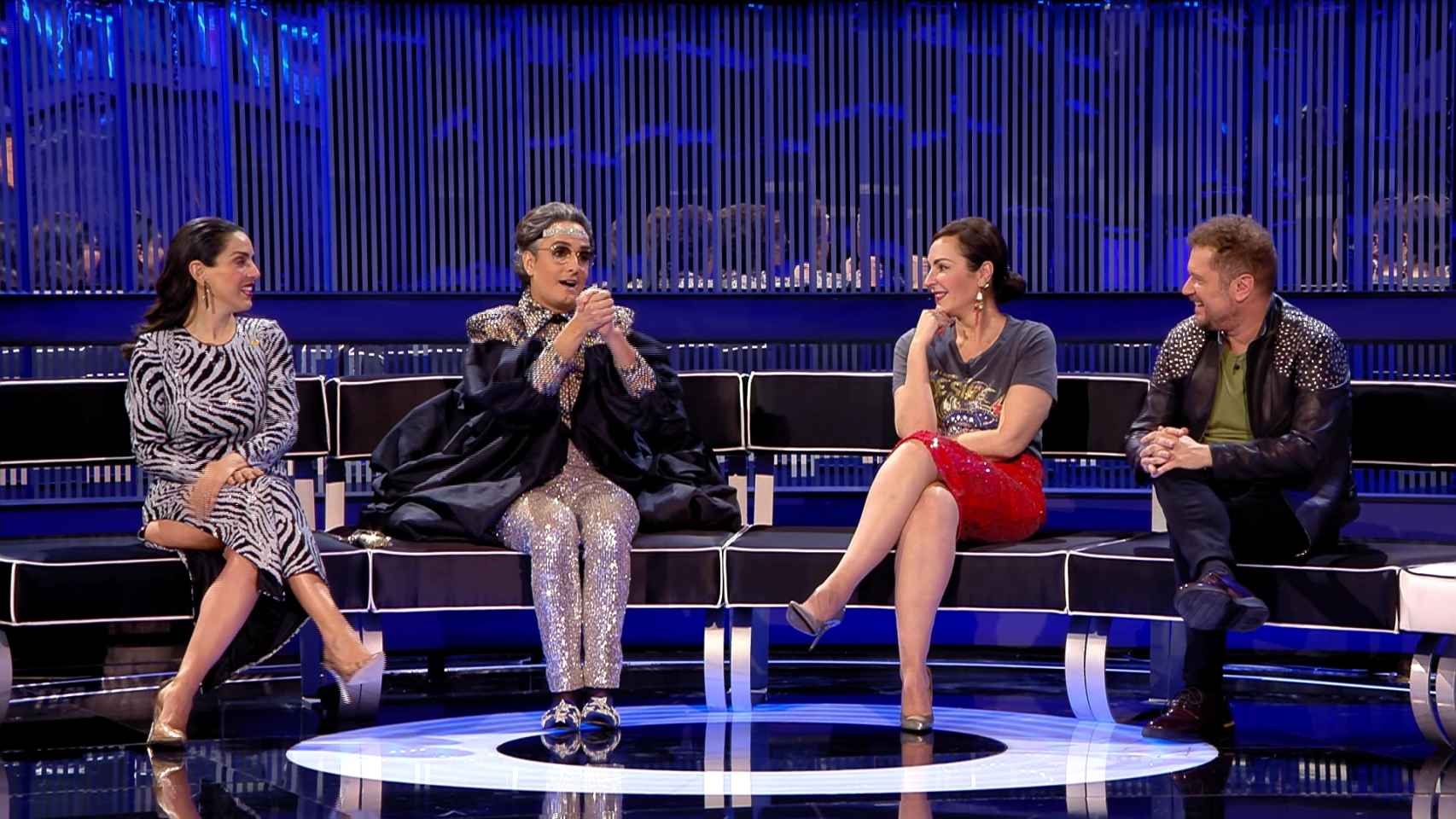 Ruth Lorenzo, Ana Milán, Josie y El Monaguillo son los asesores de 'Veo cómo cantas'.