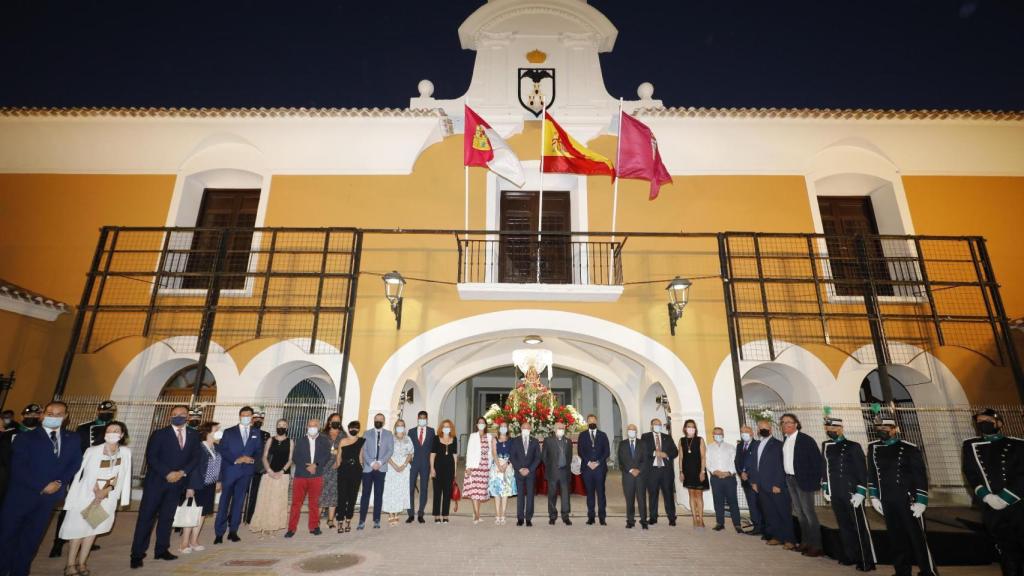 La Virgen de Los Llanos ya preside el recinto ferial de Albacete