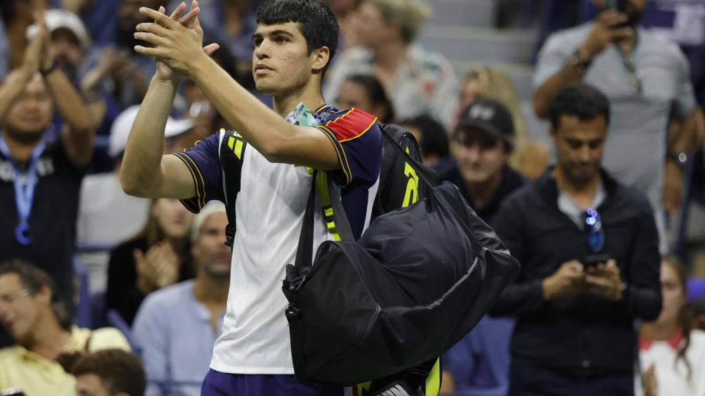 Alcaraz, after retiring from the match against Auger-Aliassime.