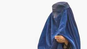 Una mujer afgana con burka. Efe
