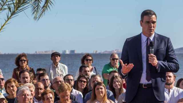 El secretario general del PSOE, Pedro Sánchez, en el mitin que ofreció en Los Alcázares en la campaña electoral de 2019.