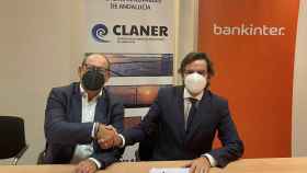 Bankinter acuerda con el sector renovable en Andalucía financiar proyectos eólicos y solares
