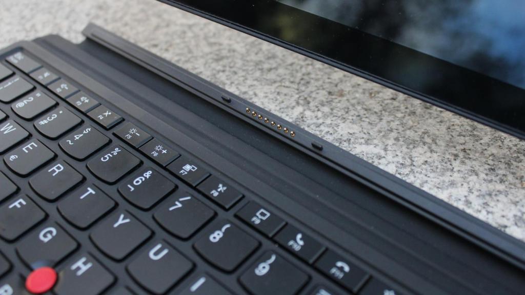 ThinkPad X12 Detachable