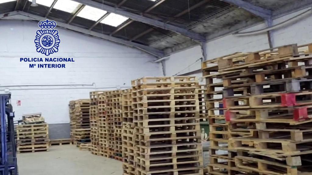 Instantánea de los palets en la fábrica.