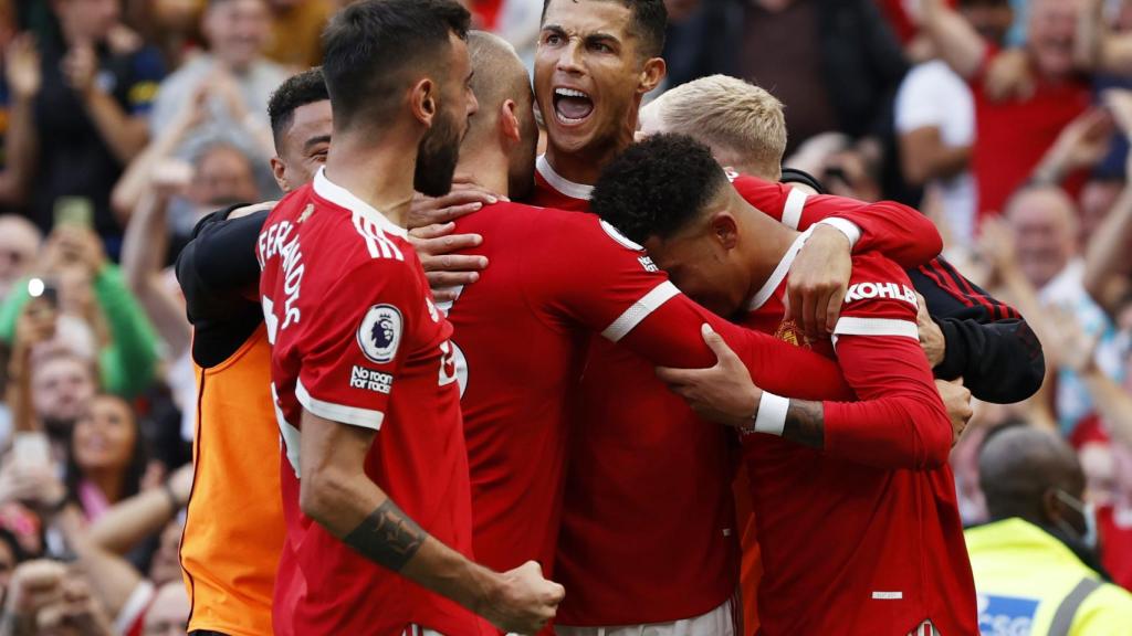 Cristiano Ronaldo celebra uno de sus goles junto a sus compañeros