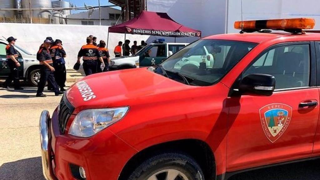 Una fuerte explosión de material pirotécnico echa abajo una casa en la provincia de Albacete