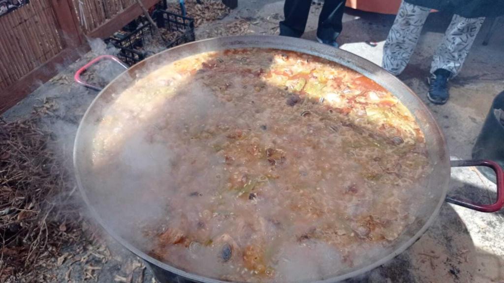 La paella valenciana de El Madrileño, condecorada como la mejor del mundo.