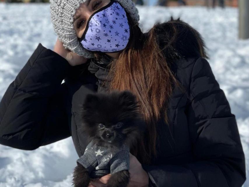 Fani, con su pomerania Horus