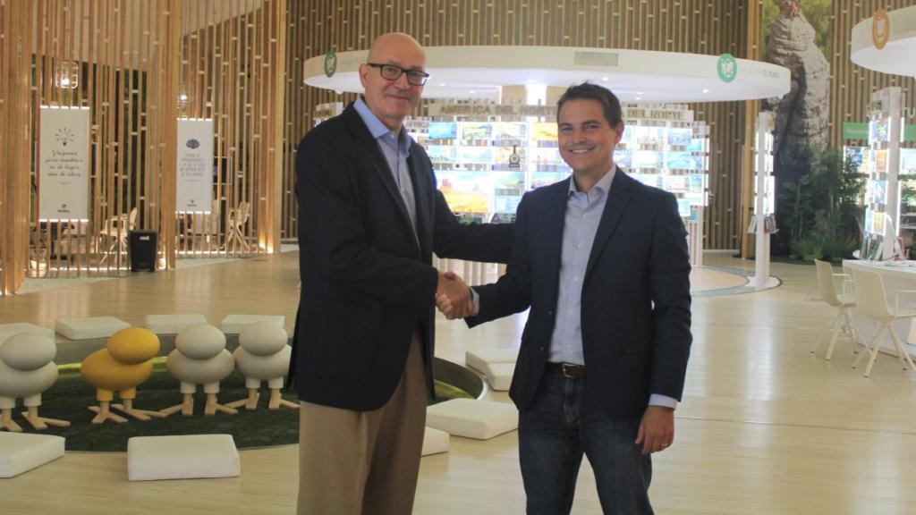 Jesús Nuño de la Rosa junto a David Hernández (CEO de Pangea).