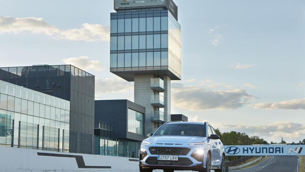 El Hyundai Kona es un SUV con orientación deportiva.