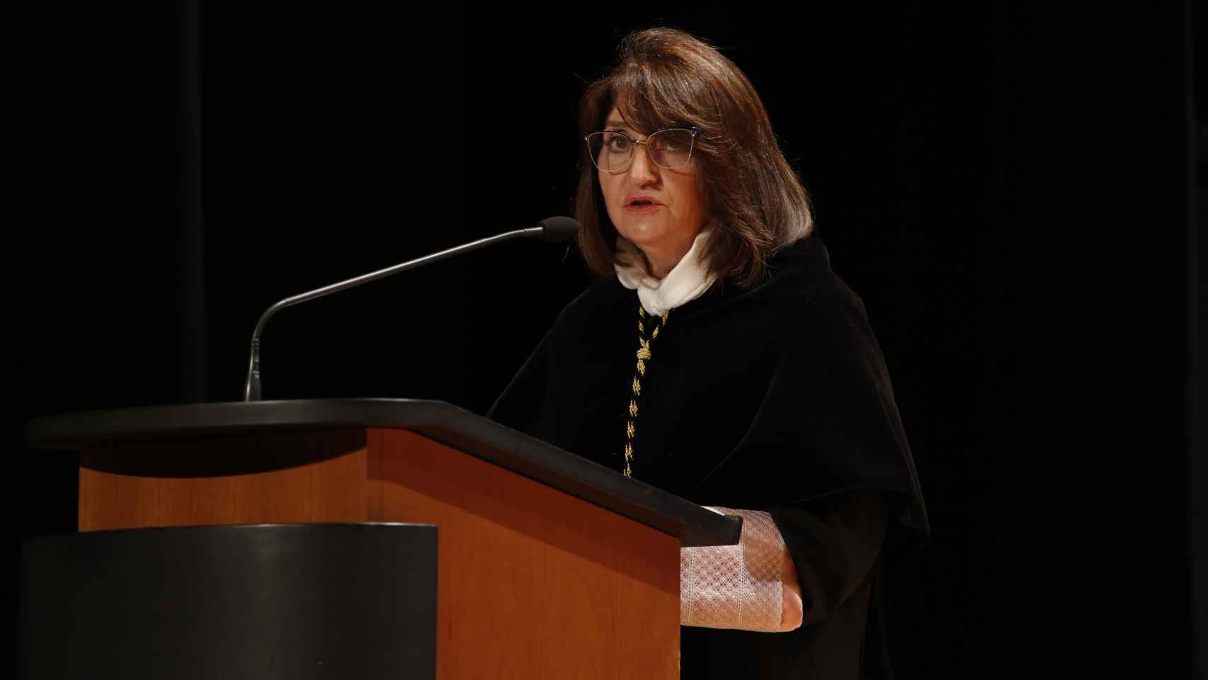La rectora, Amparo Navarro, en la apertura del Curso en la UA.
