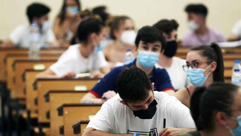 El perfil del 'nini' en la Comunidad Valenciana: más mujeres que hombres, y con un paro juvenil del 41%.