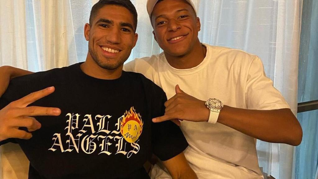 Achraf Hakimi y Kylian Mbappé