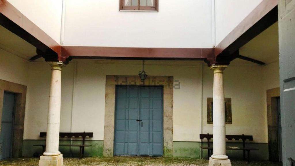 Uno de los patios interiores del palacete de la marquesa de Casa Valdés.