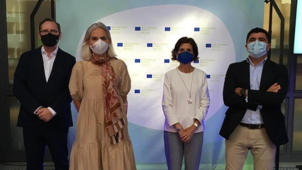 De izquierda a derecha, Carlos Naya, Cristina Muñoz, Pilar Lostao, Guillermo García del Barrio.