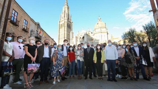 Tolón recibe a una importante organización internacional reunida en Toledo