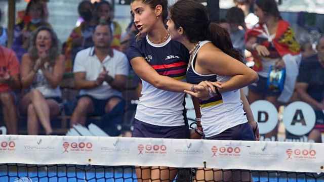 Elena Ferreira y Natalia Martín durante el campeonato