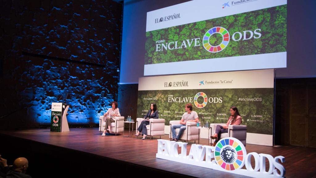 Concepción Galdón, Cruz Sánchez de Lara, Antonio Espinosa y Natalia López durante el foro celebrado ayer.