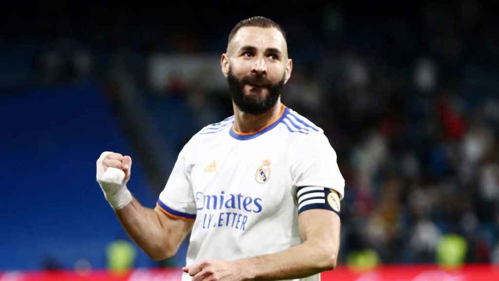 Karim Benzema celebra su gol al Mallorca