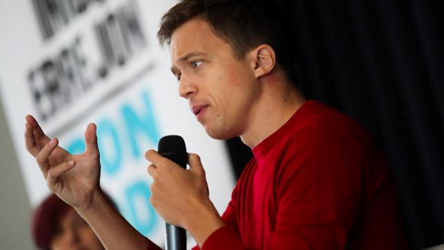 El líder de Más Madrid, Iñigo Errejón, en la presentación de su nuevo libro 'Con Todo'.