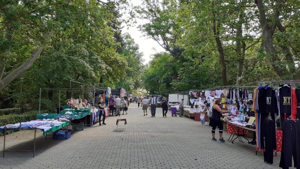 El mercadillo de Medina de Rioseco regresa a sus calles habituales
