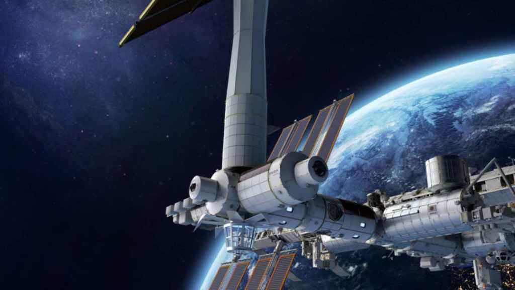 Private space station