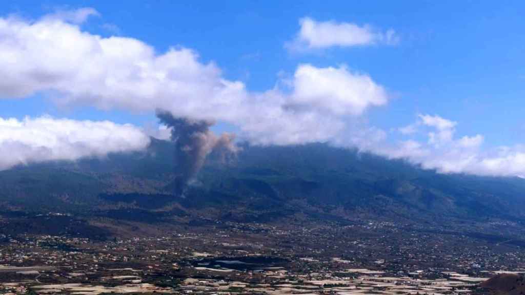 El peligro que se ciñe sobre el agua de La Palma: por qué no se ha  envenenado la población
