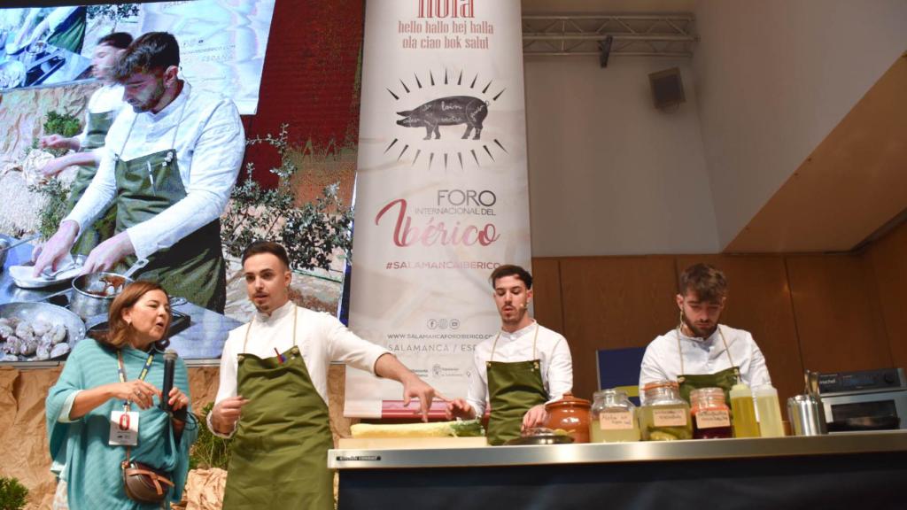 Javier Sanz y Juan Sahuguillo (Cañitas Maite) Albacete, en el primer foro
