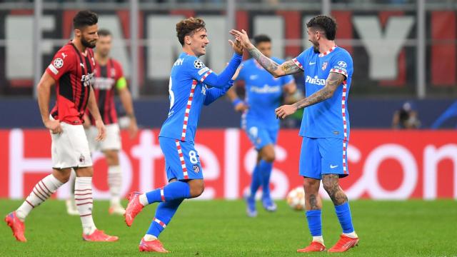 Griezmann celebra su gol con el Atlético