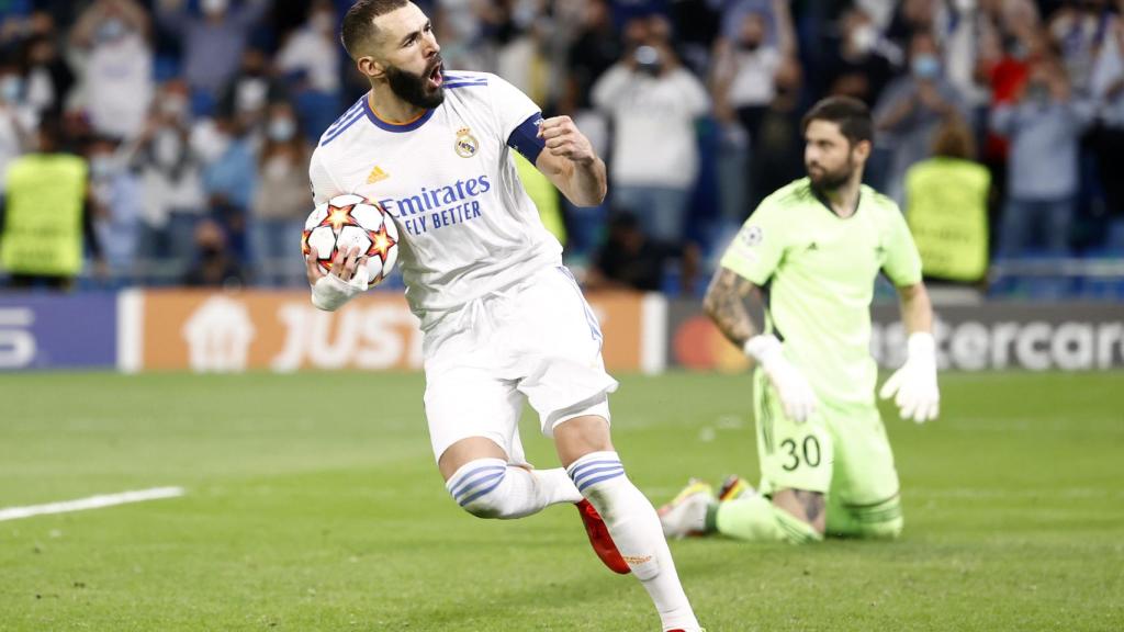 Karim Benzema celebra water goal Sheriff