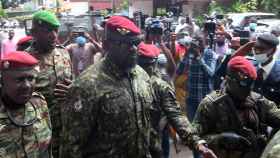 Mamady Doumbouya, comandante de las fuerzas especiales que ejecutaron el golpe de Estado en Guinea-Conakry.