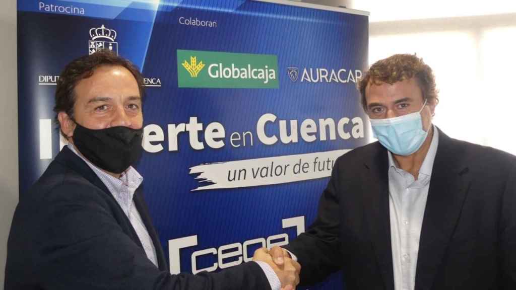 Firma del acuerdo de Auracar Automóviles con CEOE-Cepyme por Invierte en Cuenca
