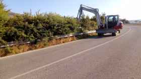 Trabajos de conservación en una de las carreteras de la provincia de Málaga.