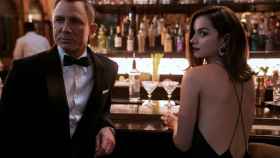 Daniel Craig y Ana de Armas en un momento del filme