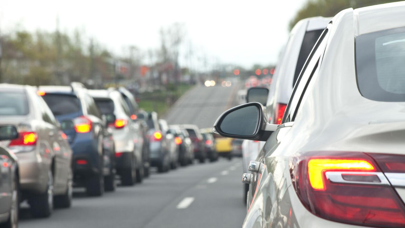 Multa por Llevar la Luz Interior del Coche Encendida