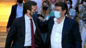 Pablo Casado y Fernández Mañueco  durante la Convención Nacional del PP en Valencia