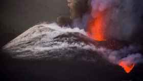 El volcán de La Palma encabeza su tercera semana en erupción.