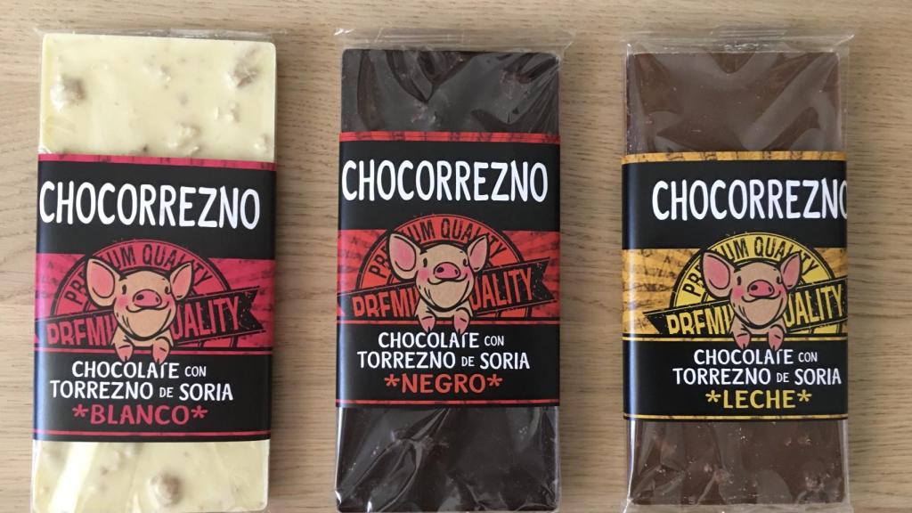 Tres modalidades de Chocorrezno: blanco, negro y con leche.