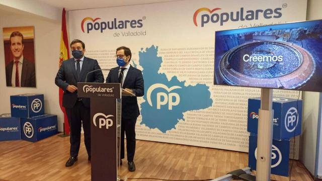 Eduardo Carazo y José Ángel Alonso durante la rueda de prensa