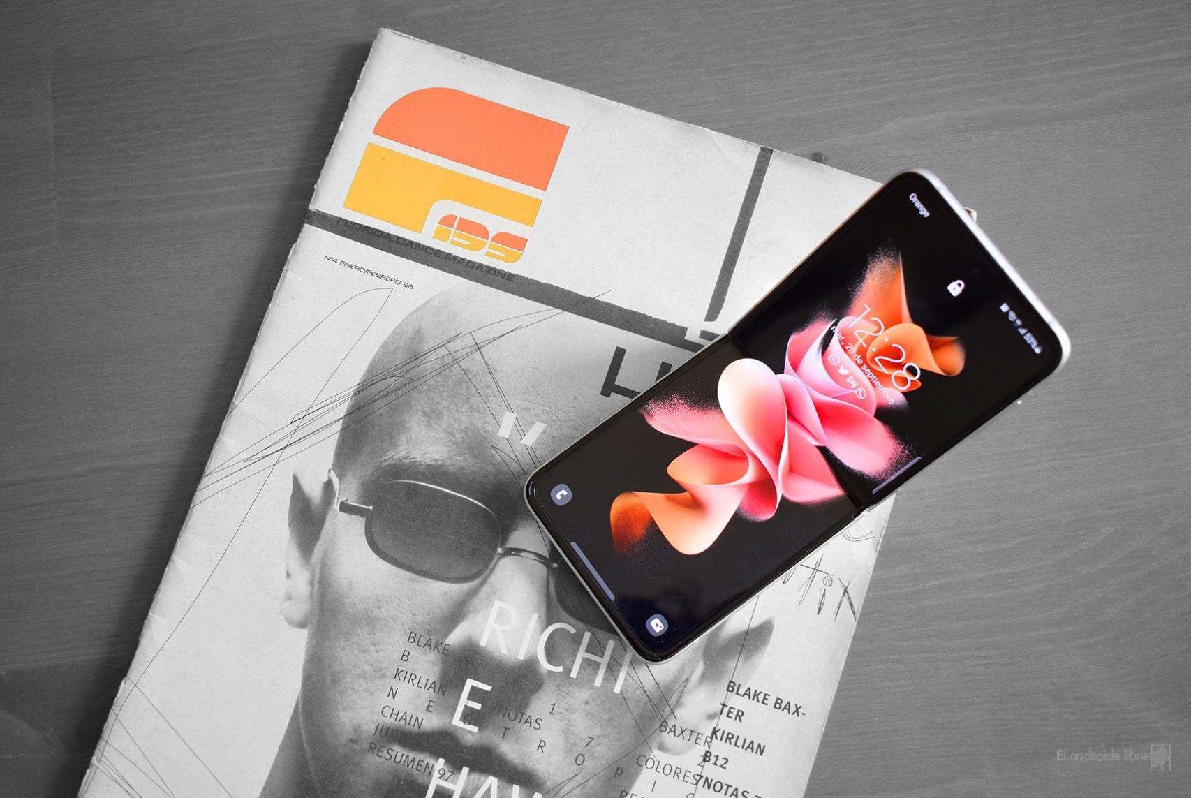 El Samsung Galaxy Z Flip 3 es simplemente único