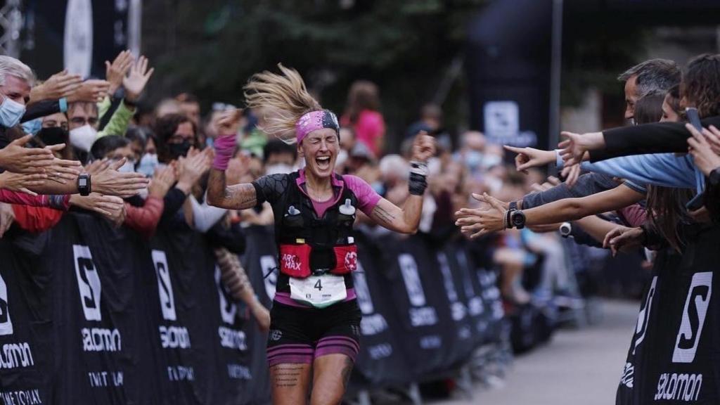 Azara Garcia de los Salmones como campeona.
