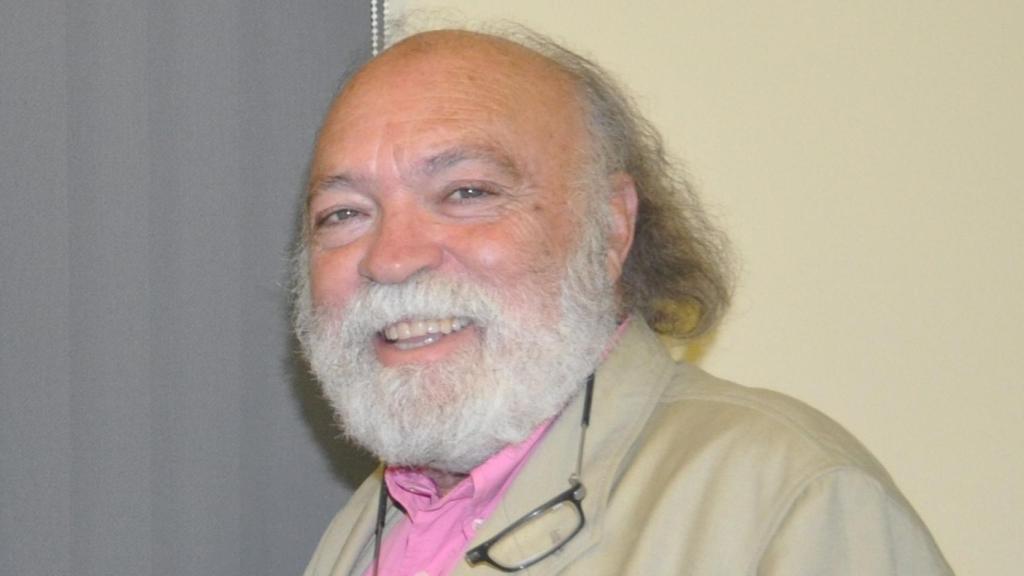 Francisco Uribes.