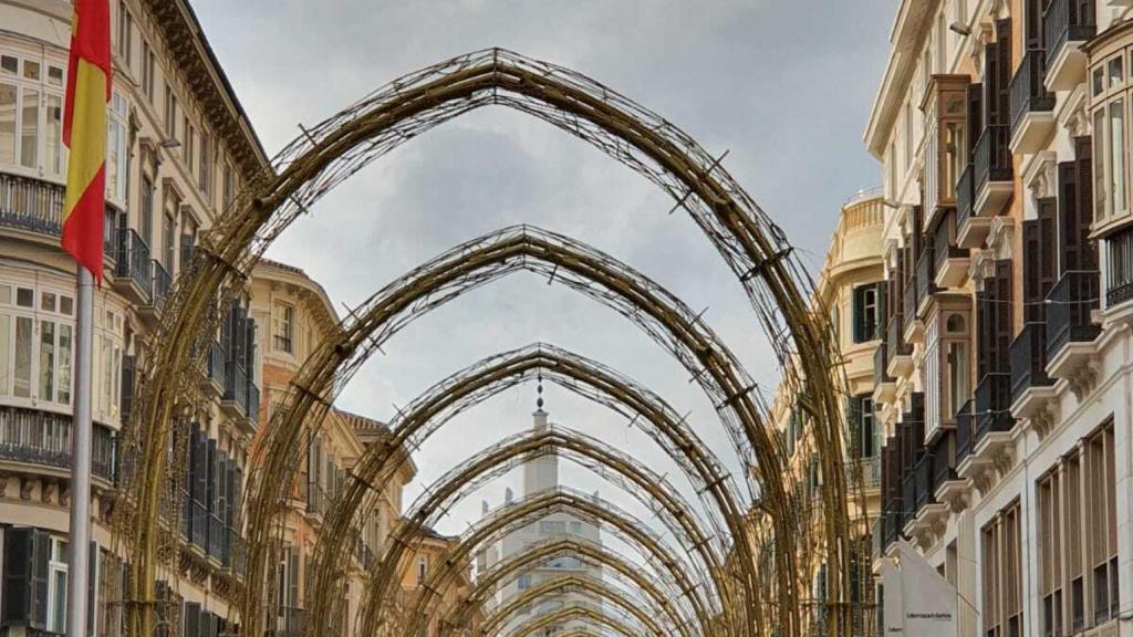Los arcos navideños en calle Larios.