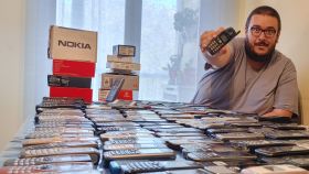 David Gutiérrez Mora tiene una colección de 321 teléfonos de la marca Nokia.