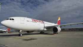 Iberia incrementa un 50% su oferta en el Puente Aéreo para relanzar los viajes de negocios