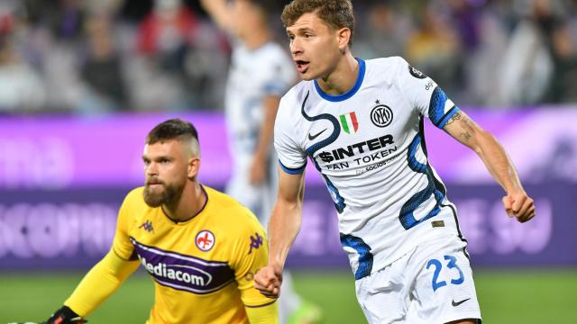 Nicolo Barella celebra un gol del Inter de Milán