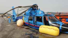 El helicóptero Dauphin N-3 del Servicio de Vigilancia Aduanera que se estrelló en aguas de Cádiz el pasado 11 de julio.
